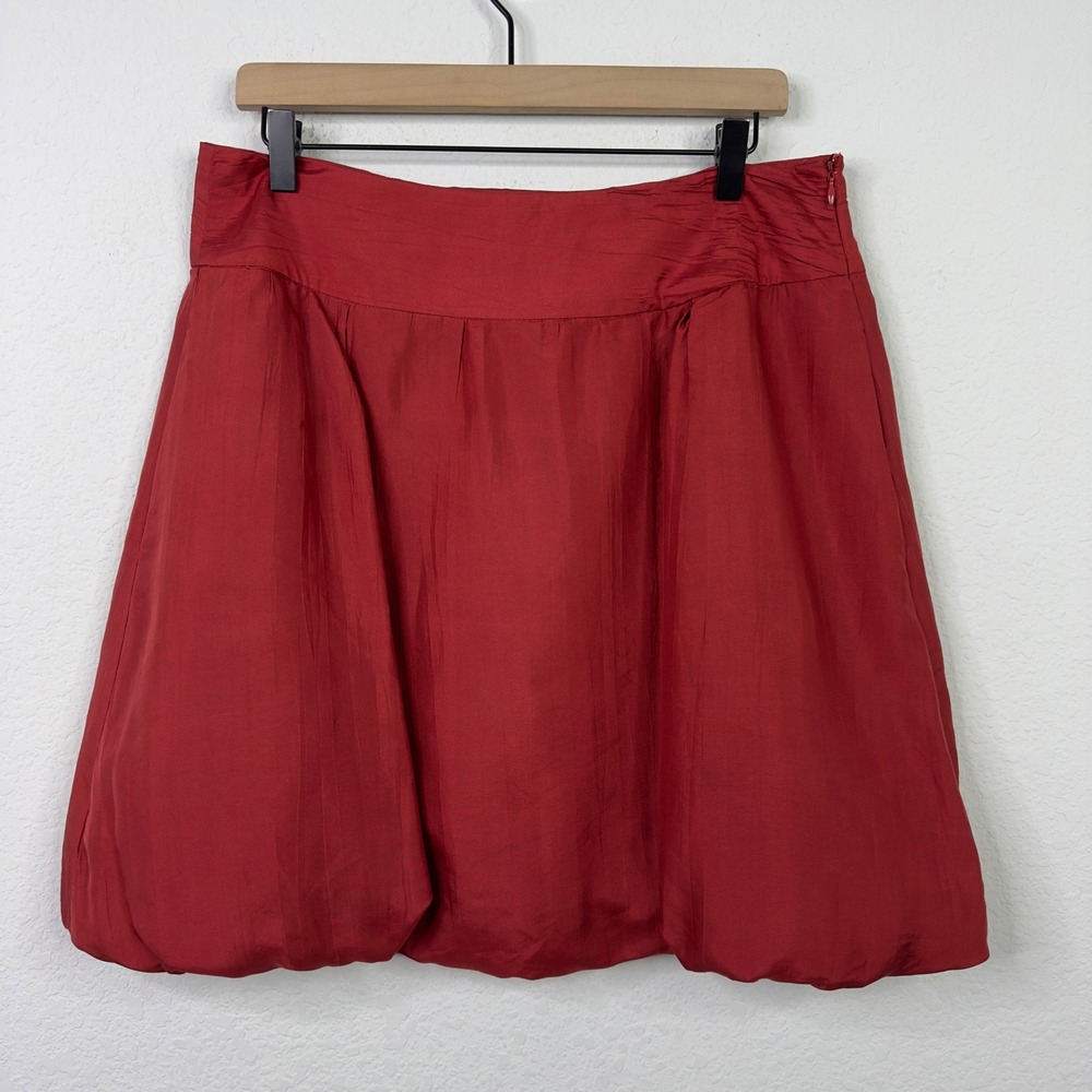 Banana Republic Skirt Womens 10 Red Silk Bubble Hem Quiet Luxury Romantic Career